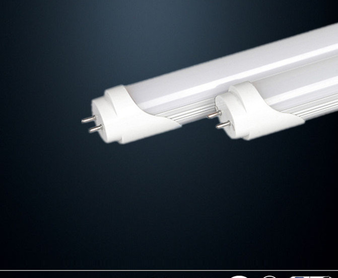 T8 LED Tube